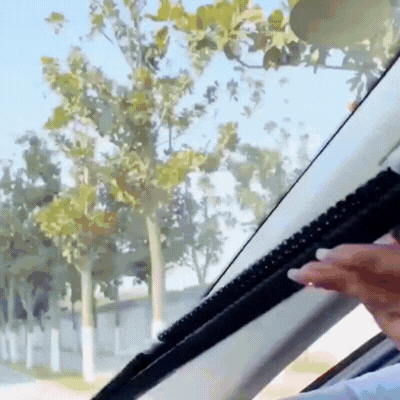 pare soleil enrouleur voiture SunSlide gif