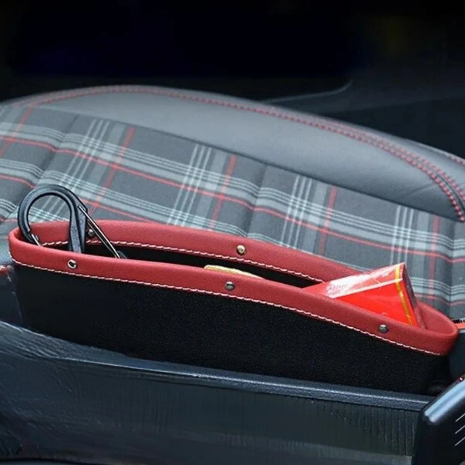 rangement entre siege voiture rouge SeatPack