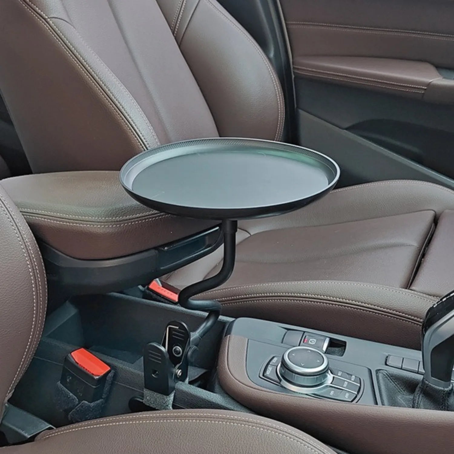 table voiture a pince accoudoir Servant