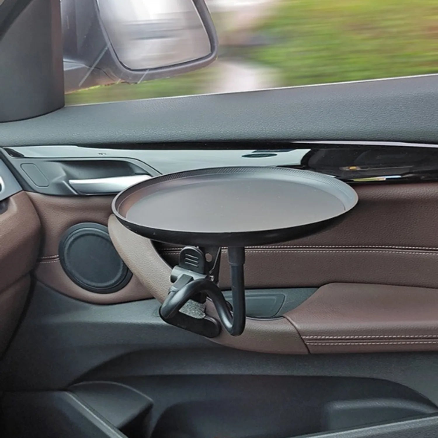 table voiture a pince passager Servant