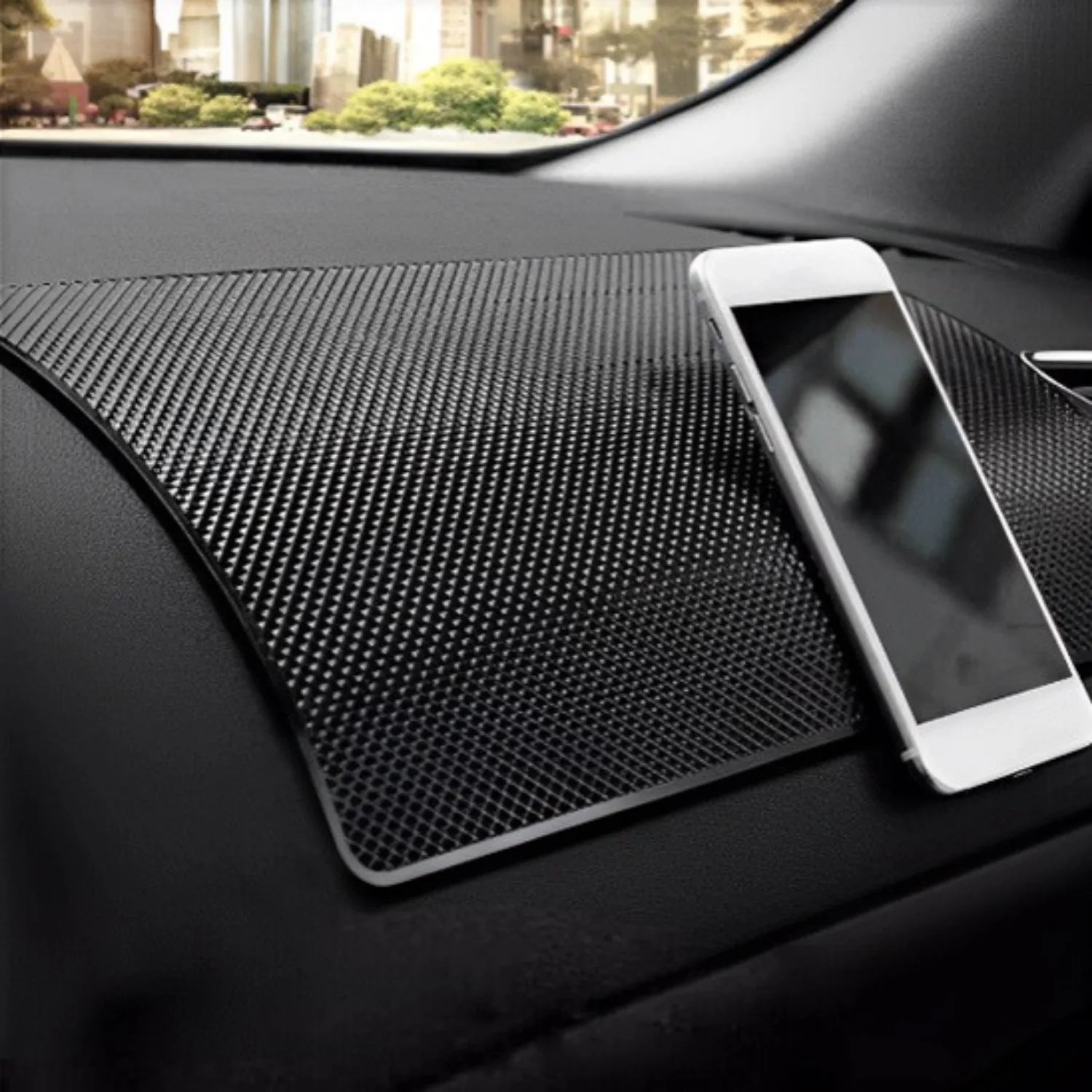 tapis antiderapant tableau de bord noir GripMat